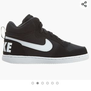 Nike Court borough mid (kids)